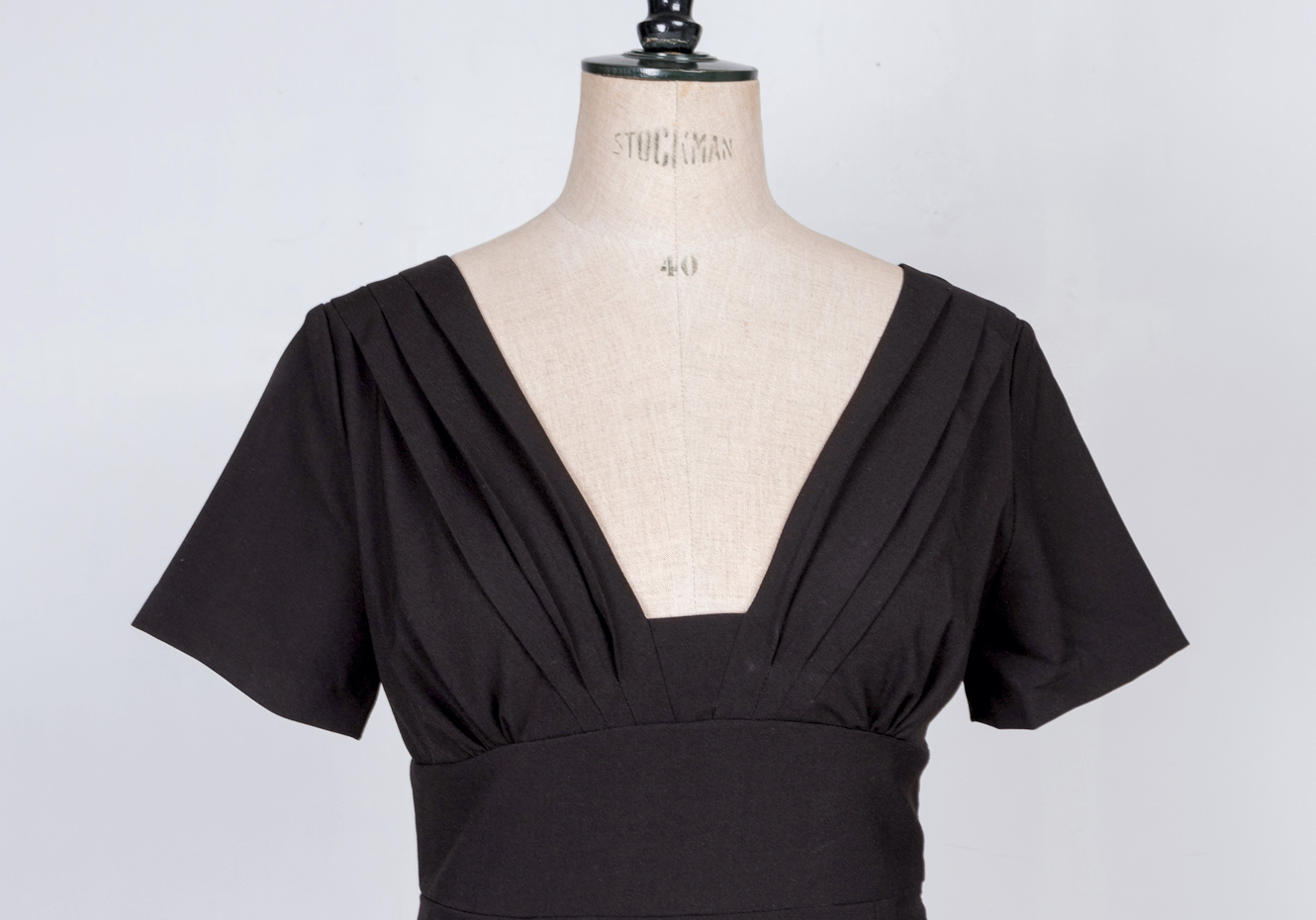 30’s flapper Louise brooks little black dress