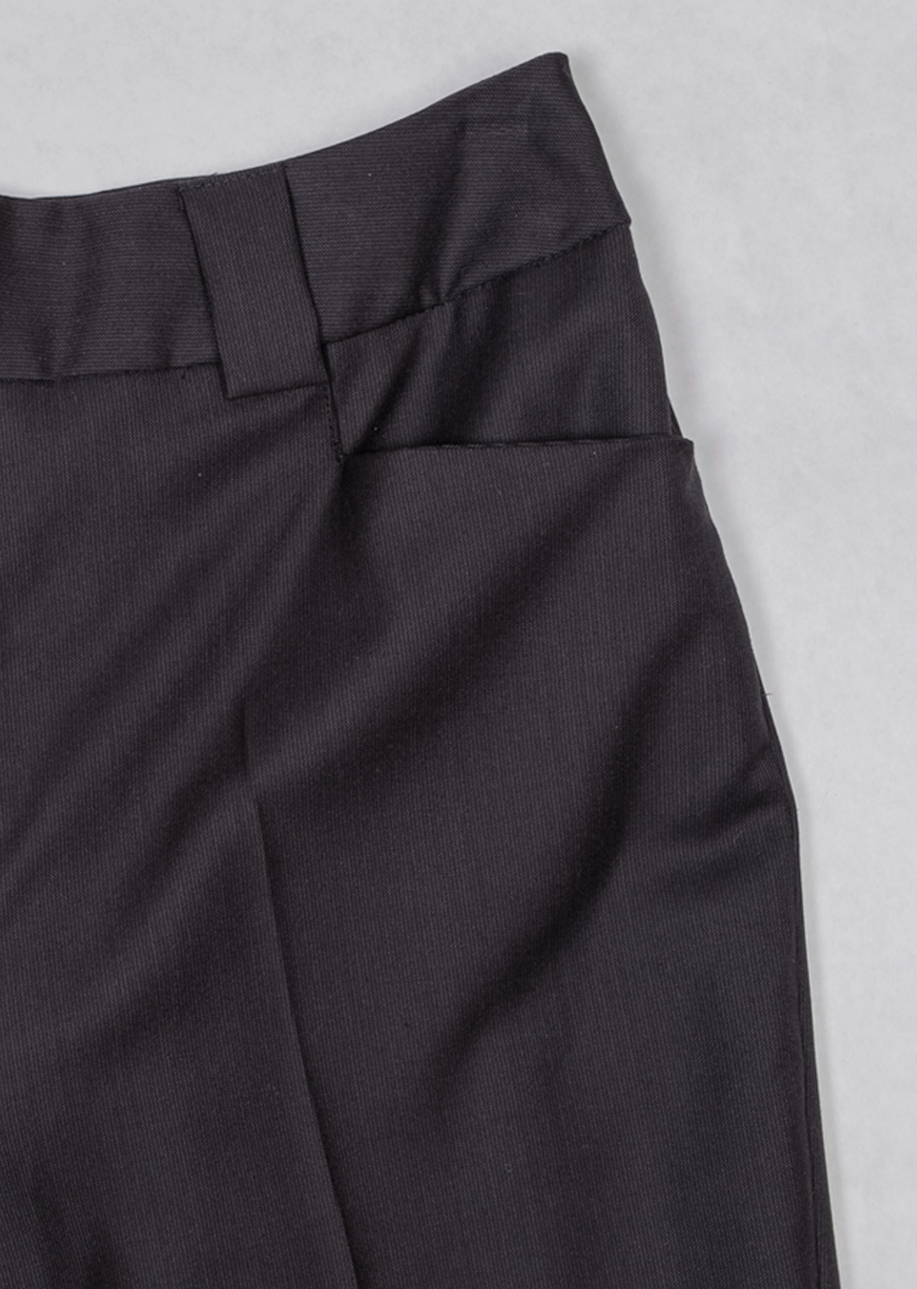 PAULA N°2 60’s tailored cigarette trousers (Black) - Dorian Boutique